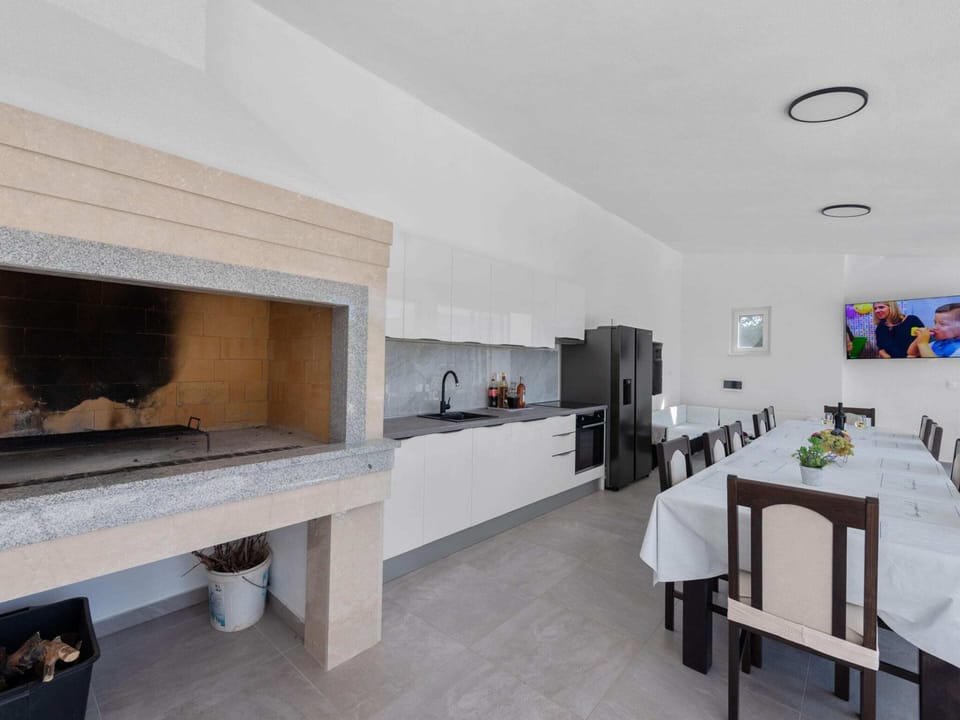House | Private kitchen | Stovetop