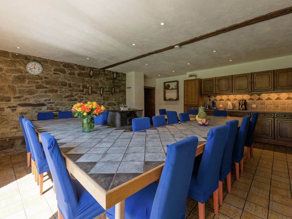 House | Dining