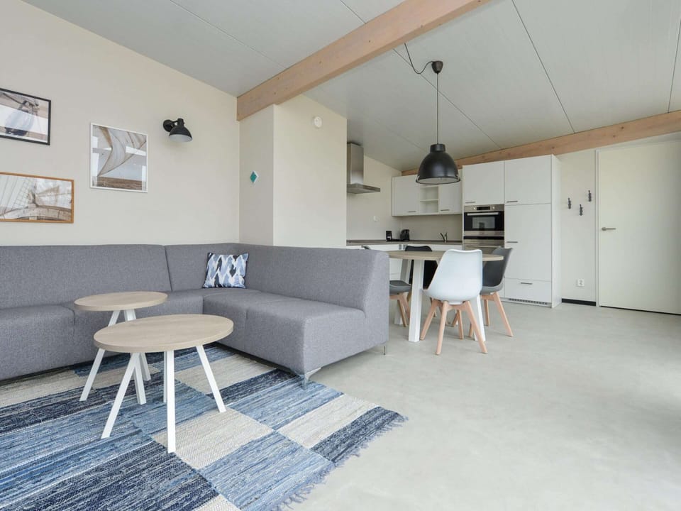 House | Living room