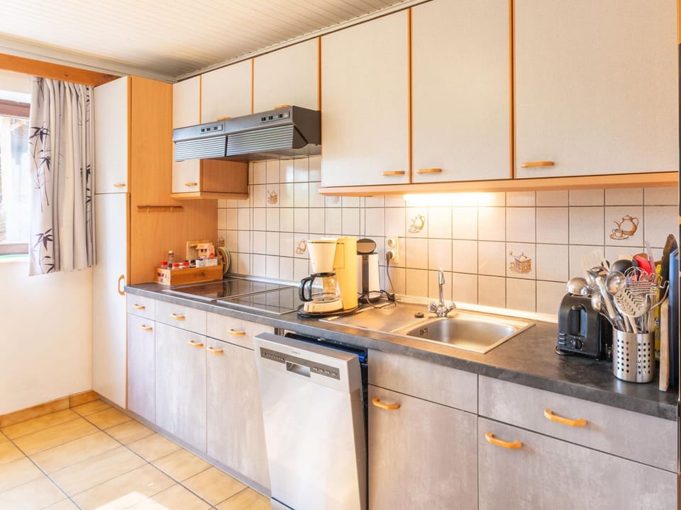 House | Private kitchen | Highchair
