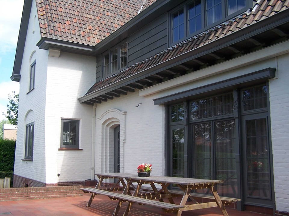 House | Balcony