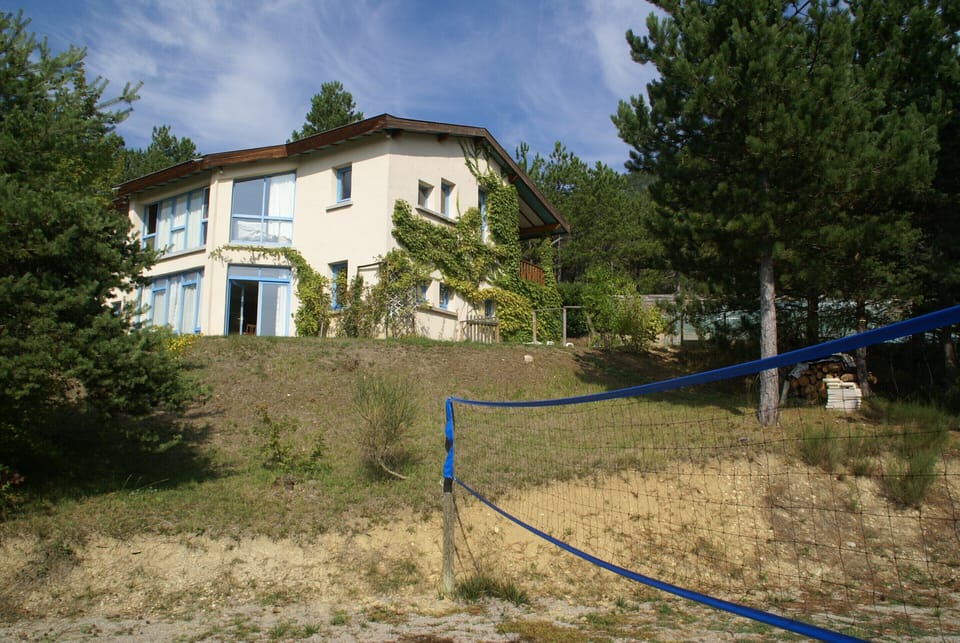 House | Sport court