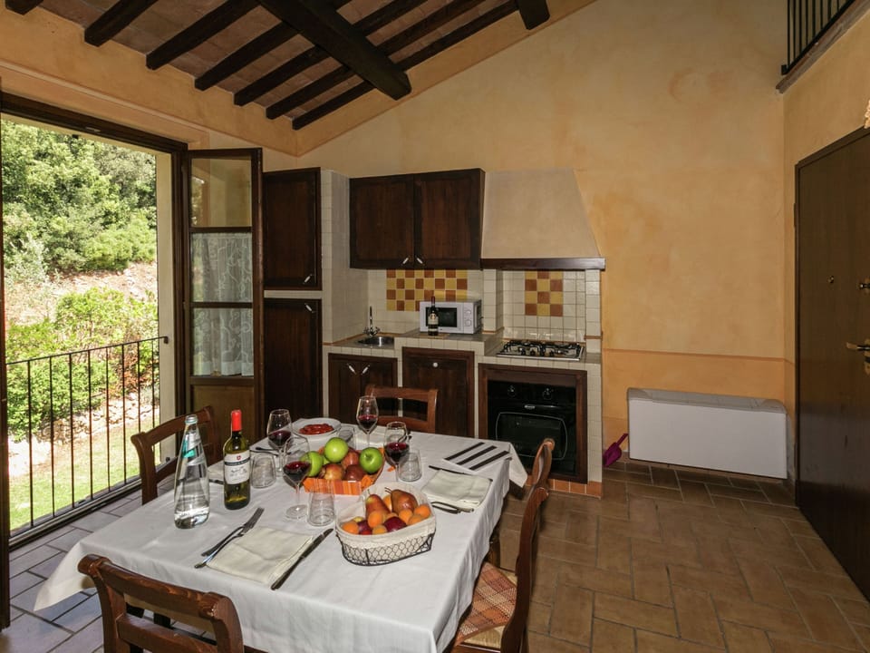 House | Private kitchen | Highchair