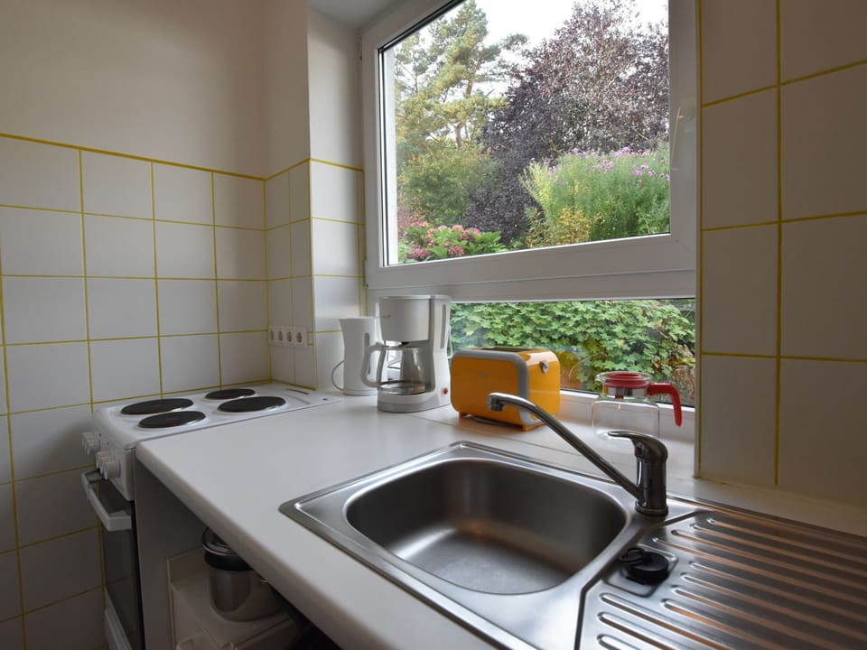 House | Private kitchen | Fridge, highchair