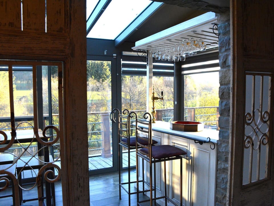 House | Dining