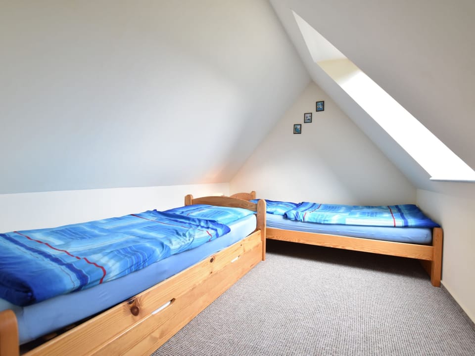 Apartment | 1 bedroom, individually furnished, bed sheets