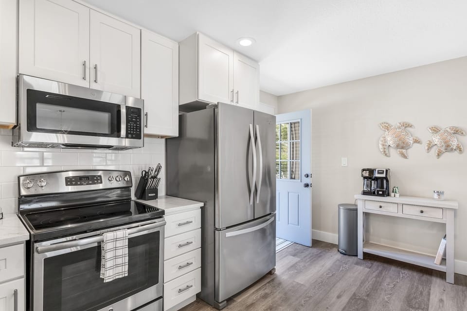 Fully Stocked Kitchen