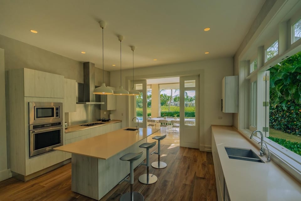 Amazing golf villa at luxury resort in Punta Cana w/ chef, golf carts and bikes (6640)