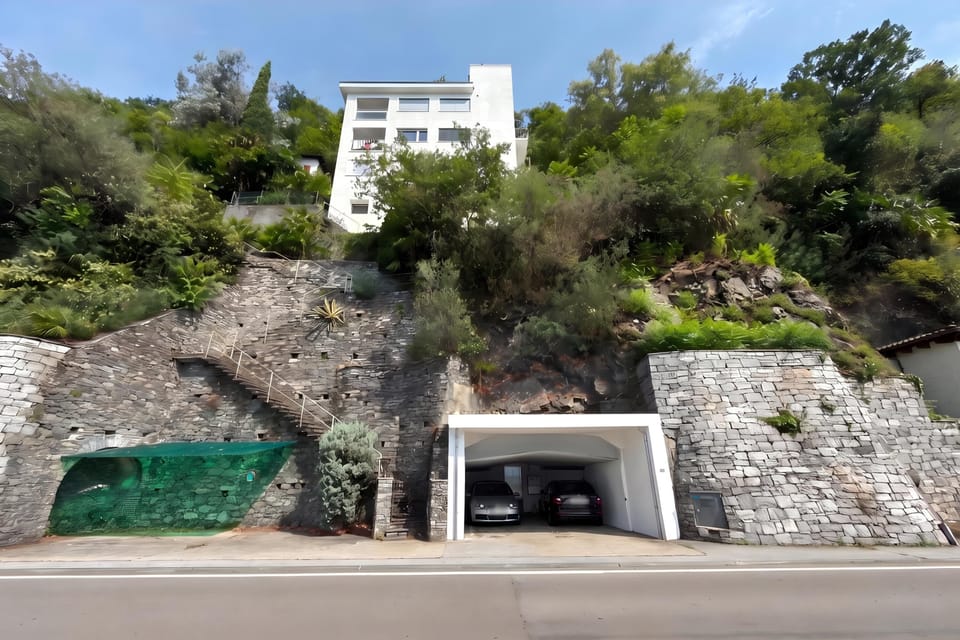 Family Apartment, 2 Bedrooms, Balcony (On the Lake 2BR with Garage in Porto) | Exterior