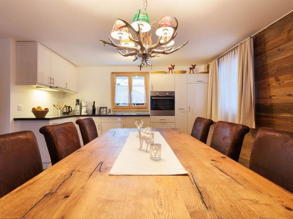 Table, Furniture, Picture Frame, Wood, Building, Lighting, Chair, Flooring, Floor, Lamp