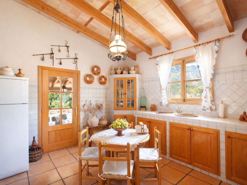 Furniture, Interior Design, Flooring, Wood, Kitchen, Ceiling, Home, Floor, Cabinetry, Room