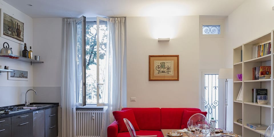 Apartment, 2 Bedrooms | Living room | Flat-screen TV
