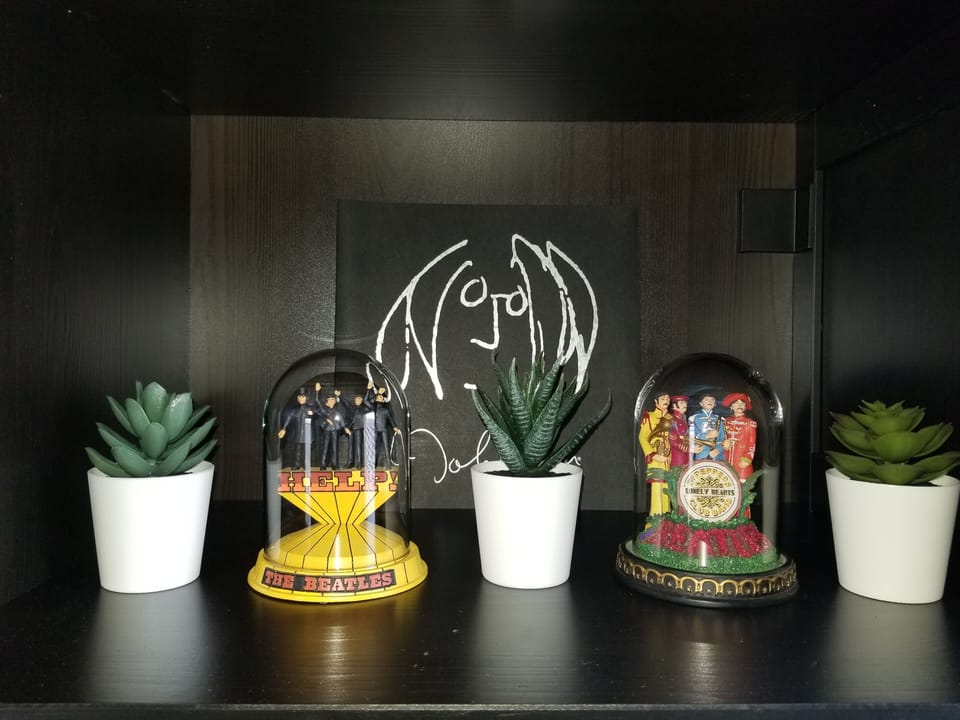 King bedroom decor