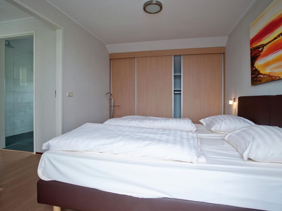 House | 2 bedrooms, individually furnished, bed sheets
