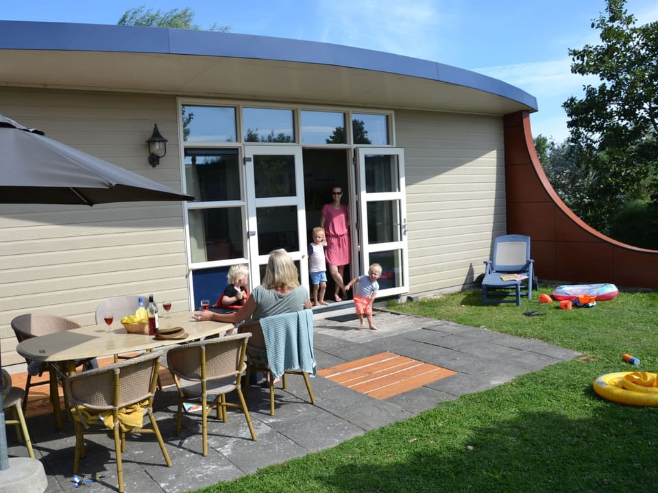 House | Dining