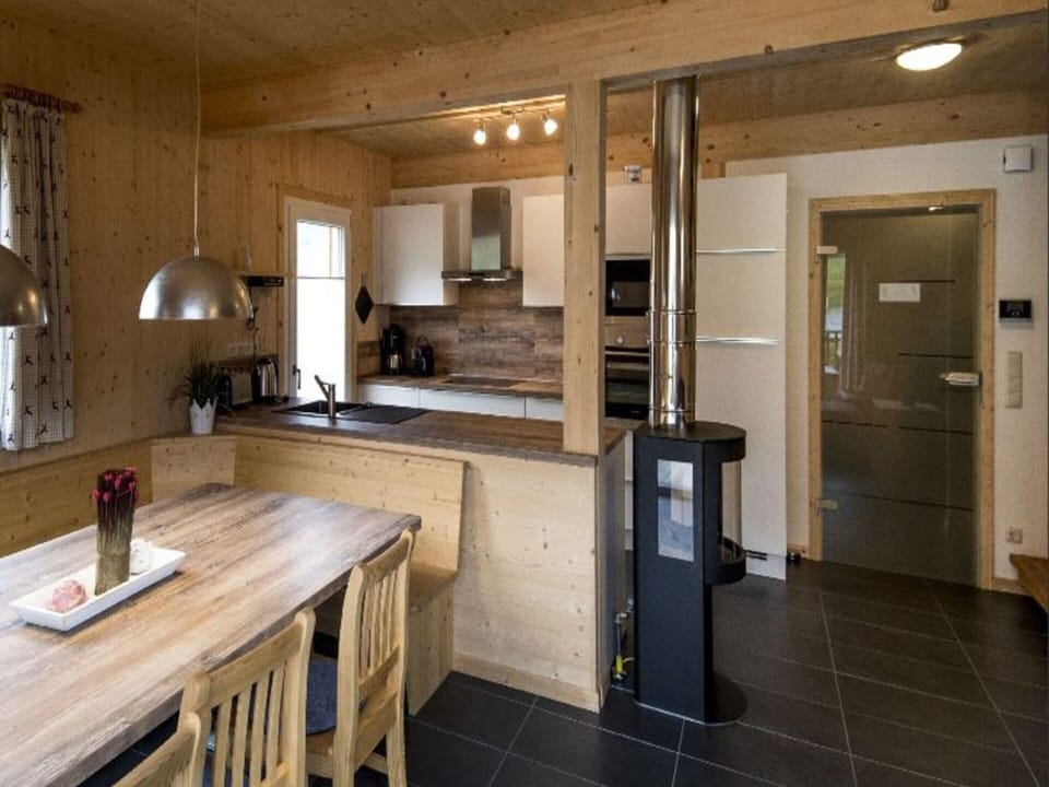 Chalet | Private kitchen | Highchair