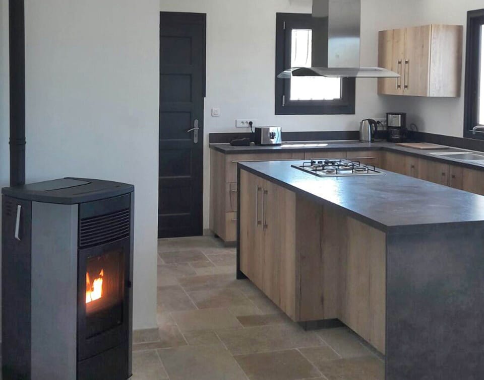House | Private kitchen | Highchair