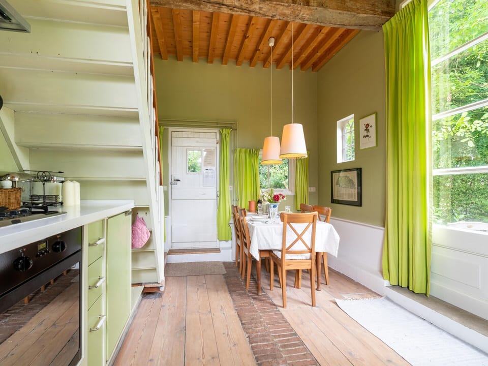 House | Dining