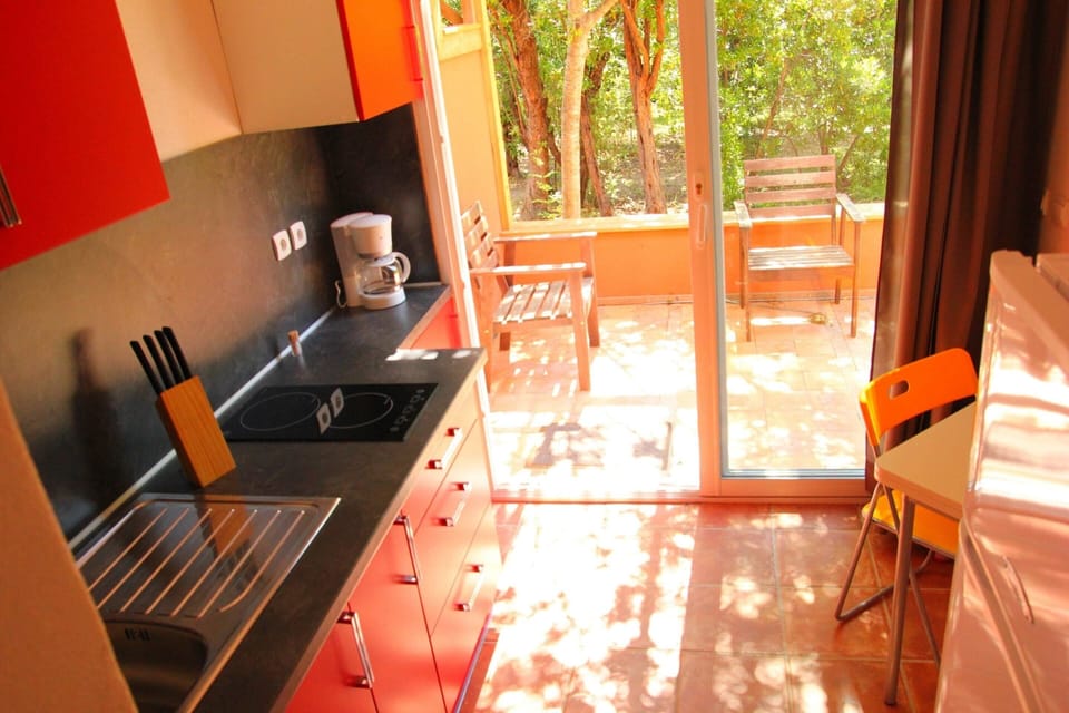 House | Private kitchen | Highchair