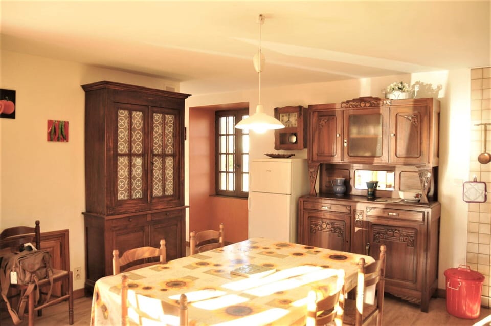 House | Dining