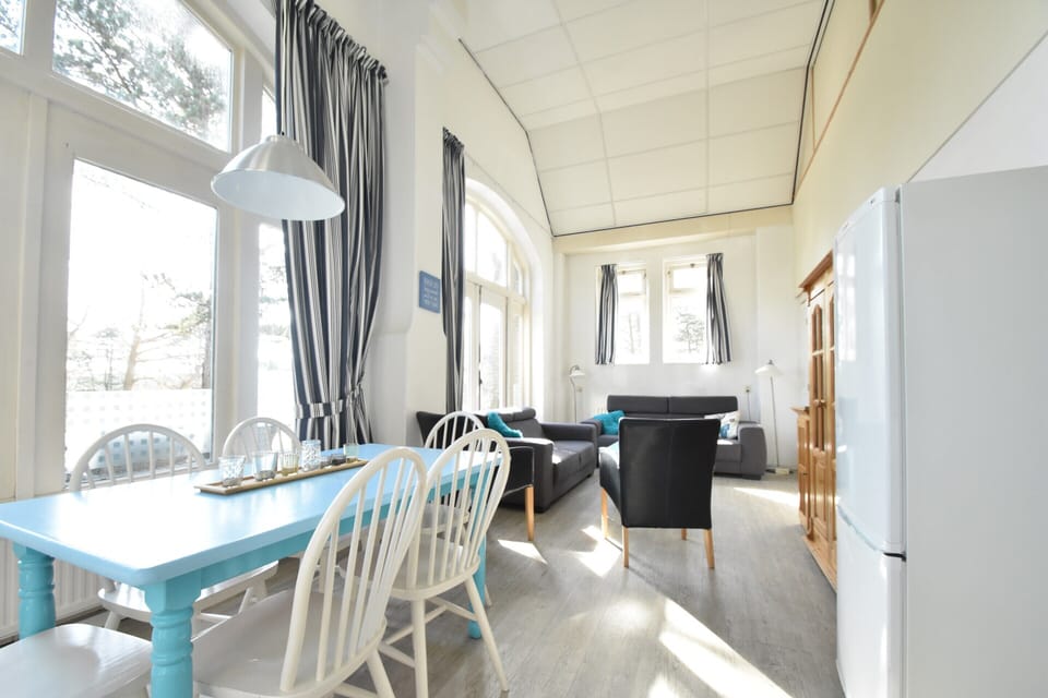 House | Dining