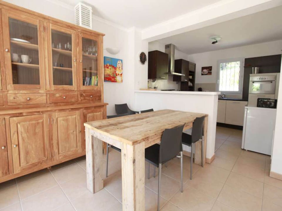 House | Dining