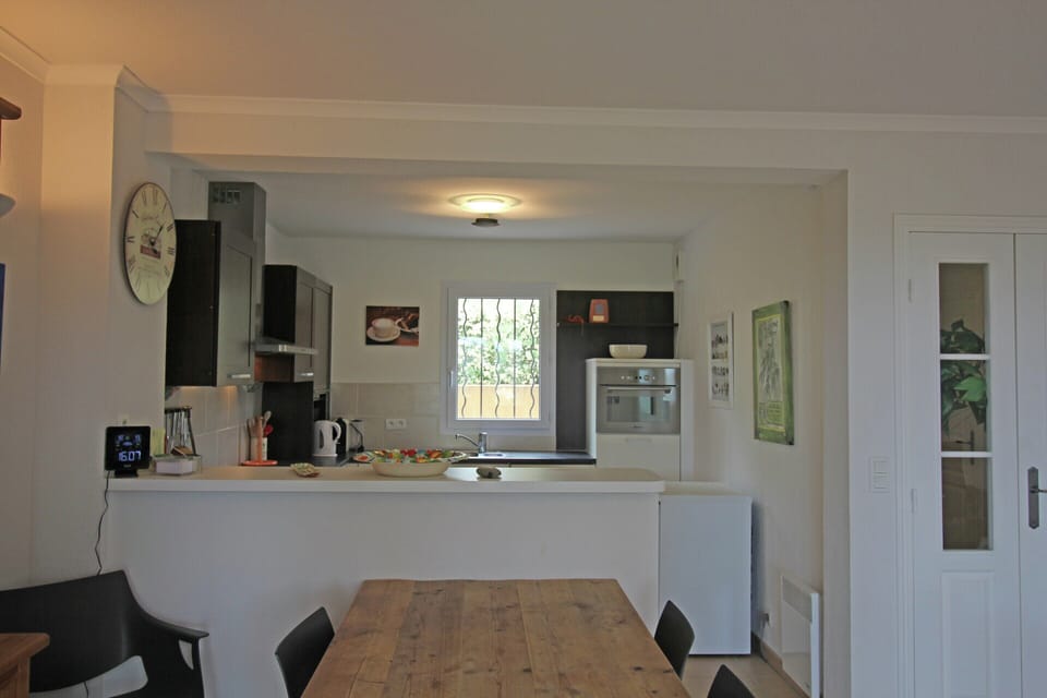 House | Private kitchen | Microwave