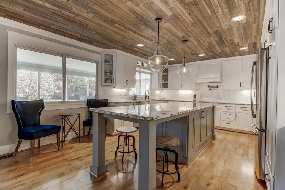Kitchen overlooking the water