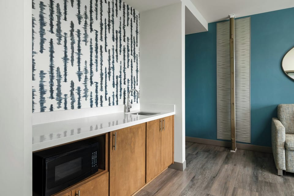Suite, 1 Bedroom | Premium bedding, down comforters, pillowtop beds, in-room safe