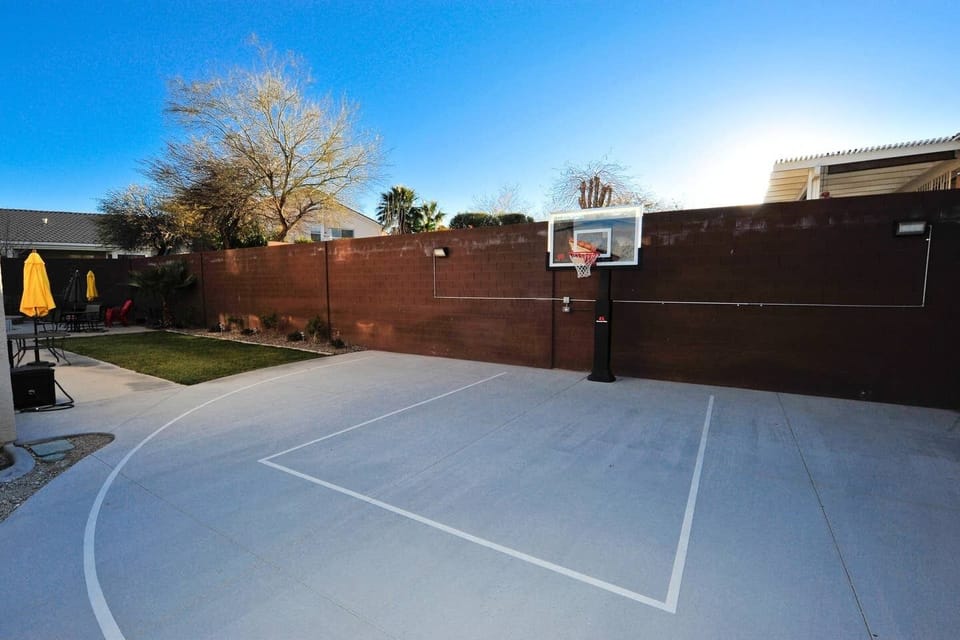 Sport court