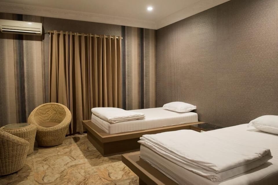 Superior Twin Room, Non Smoking | Desk, WiFi (free), individually decorated