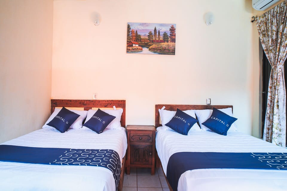 Standard Room, 2 Double Beds | WiFi (free), bed sheets