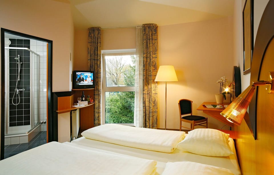 Minibar, in-room safe, desk, laptop workspace