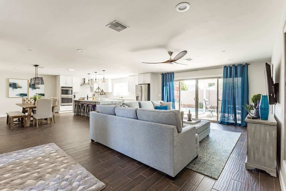 Open concept living room area 