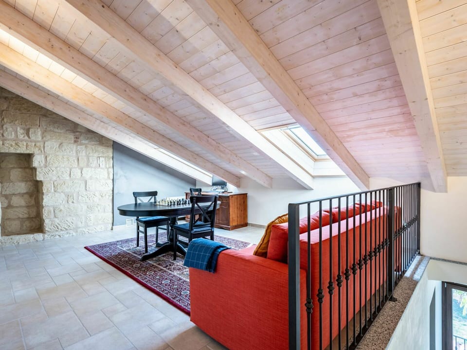 Furniture, Property, Wood, Interior Design, Building, Flooring, Floor, Hardwood, Chair, Real Estate