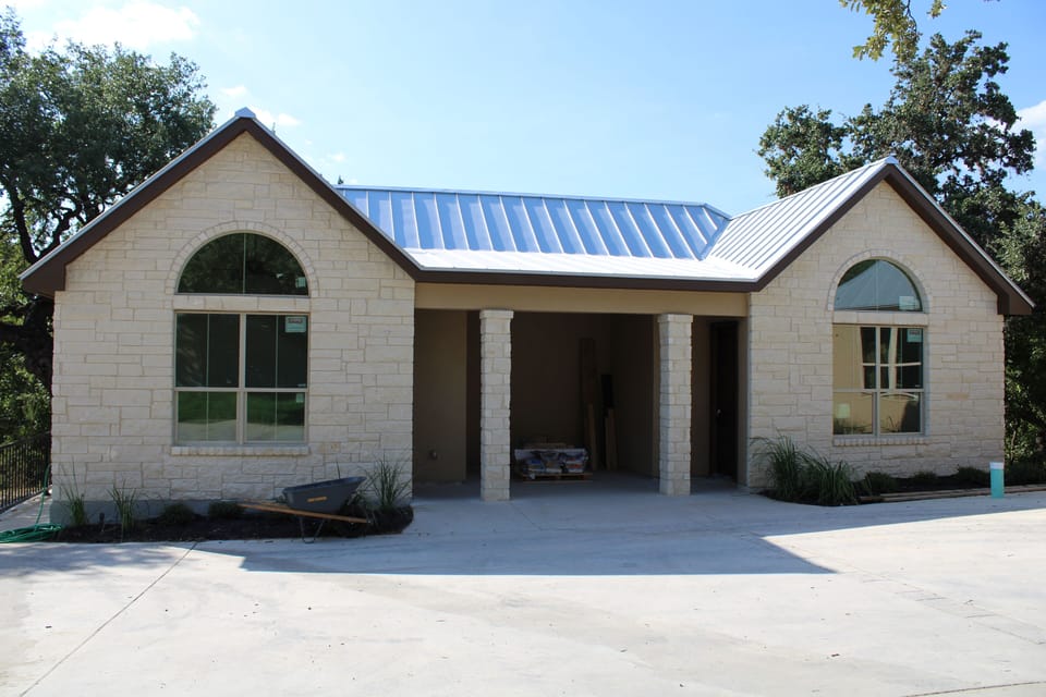 A closer look at the front of Texas & Coastal Casita. 