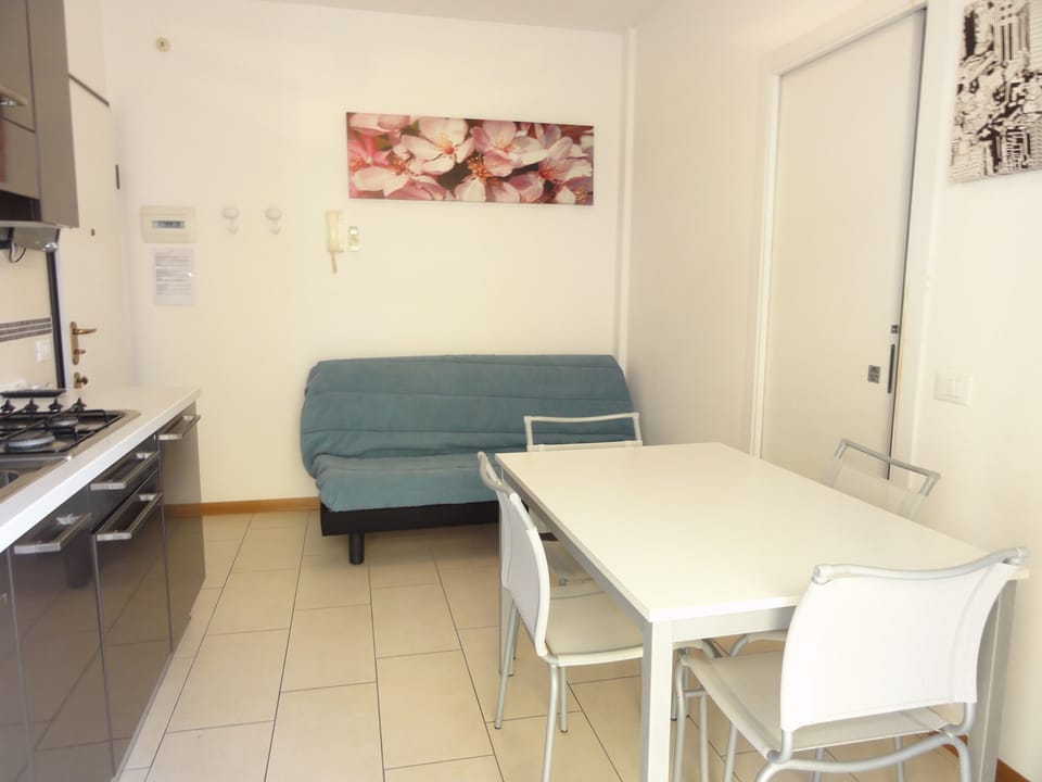 Apartment, 1 Bedroom (A60016) | Living area | 19-inch flat-screen TV with digital channels, TV