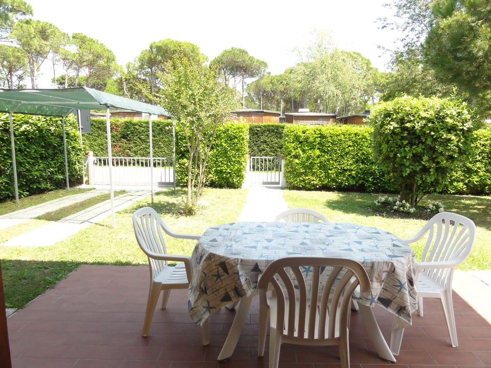 Apartment, 2 Bedrooms (C30105) | Terrace/patio