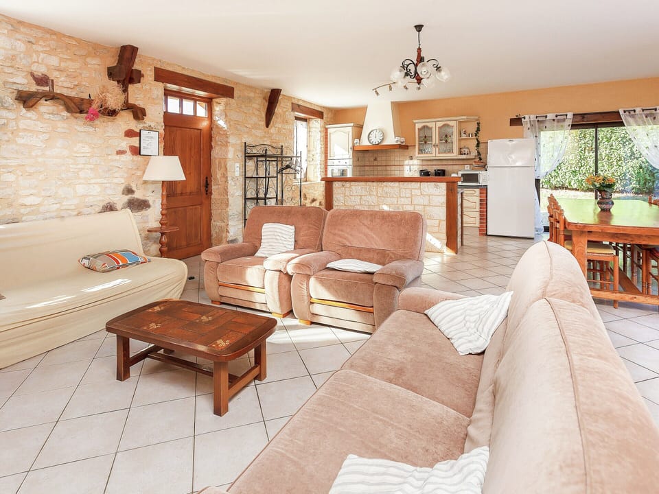 House | Living room | DVD player