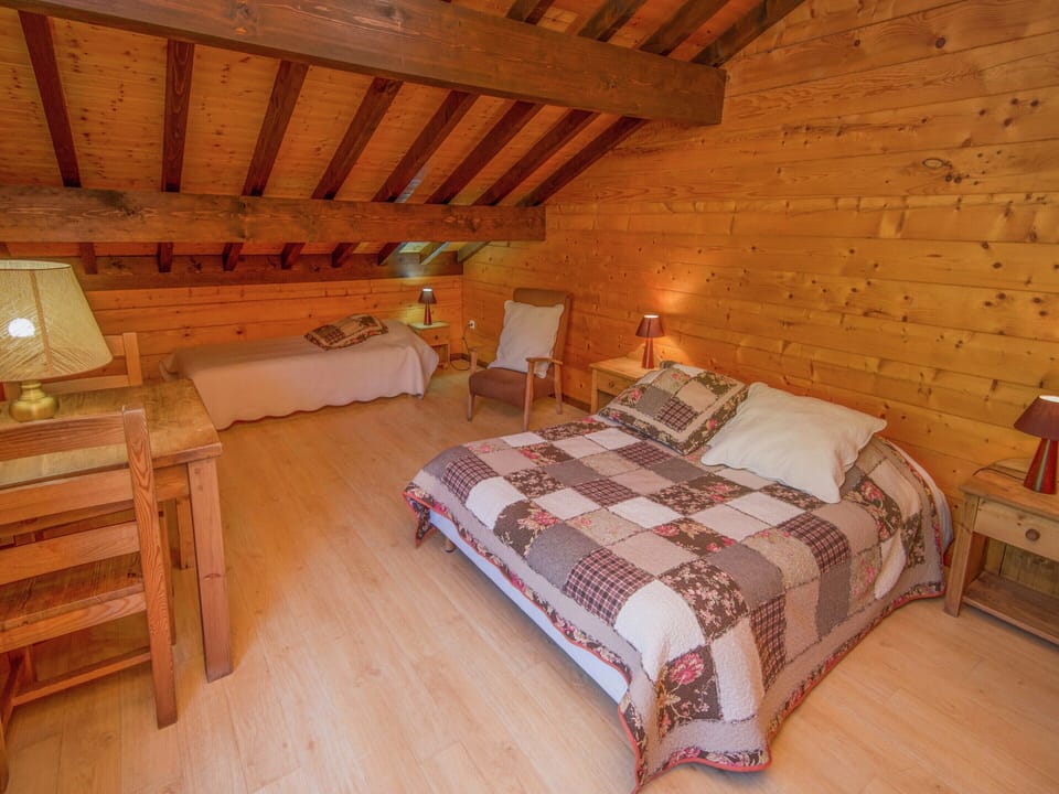 Chalet | 6 bedrooms, individually furnished
