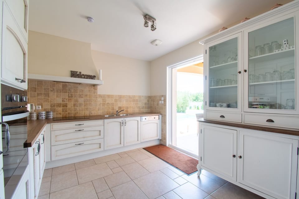 House | Private kitchen | Highchair