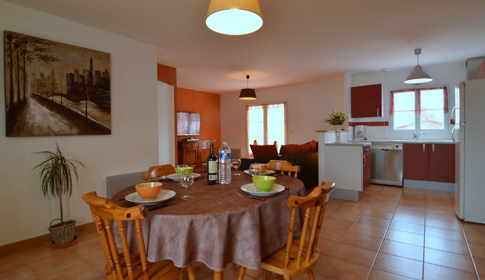House | Dining