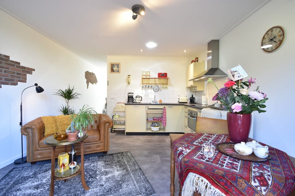 House | Dining