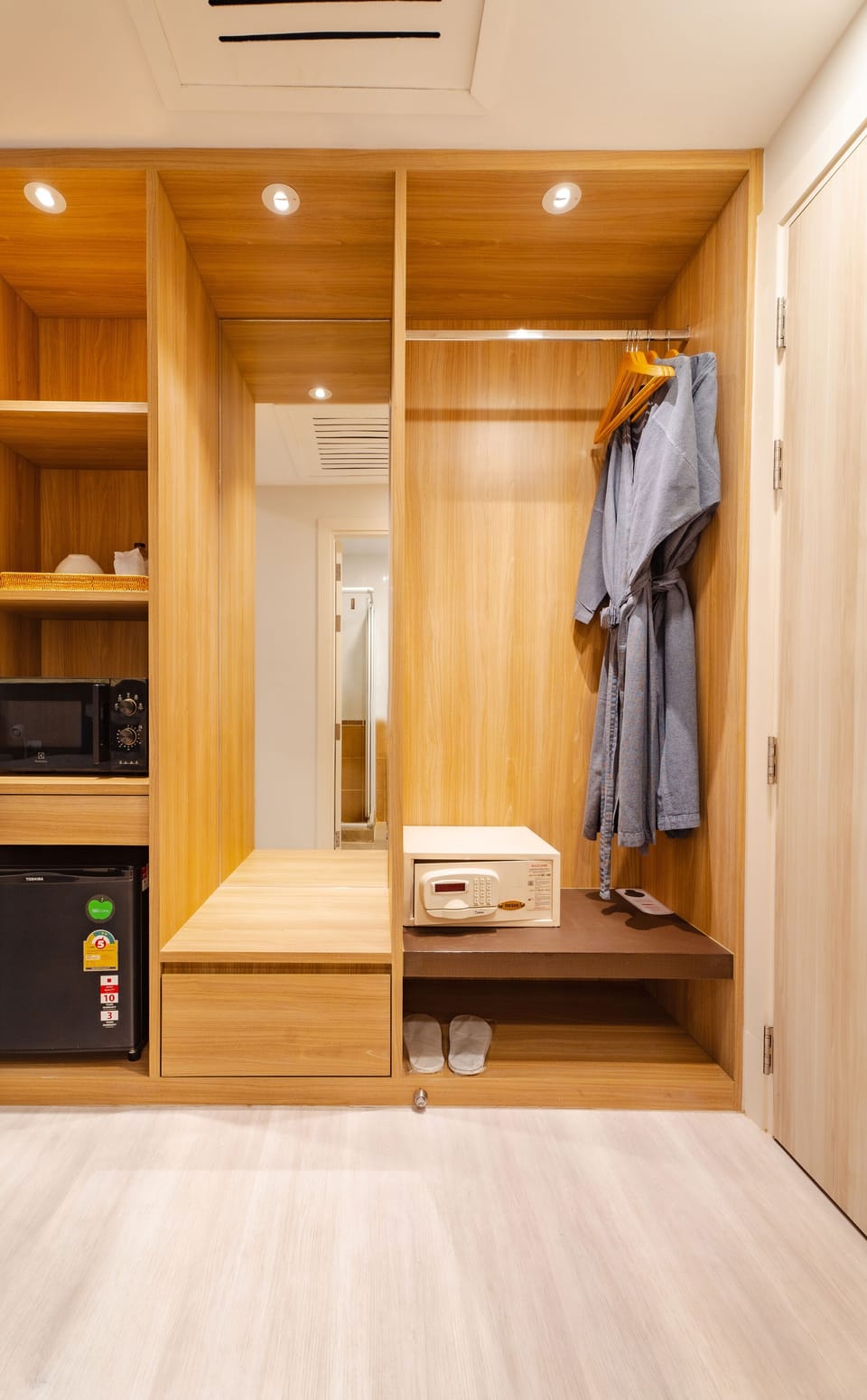 Deluxe Room, Pool Access | Minibar, in-room safe, blackout drapes, free WiFi