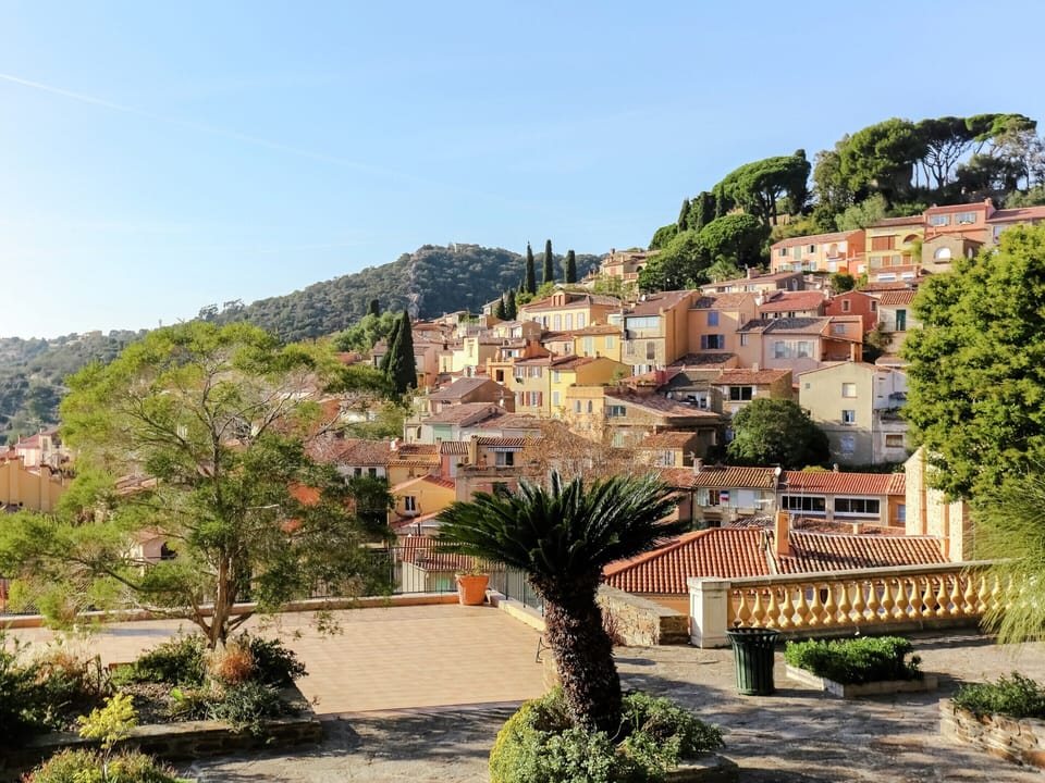 Holiday Home in Bormes-les-mimosas With Pool House in Bormes-les-Mimosas