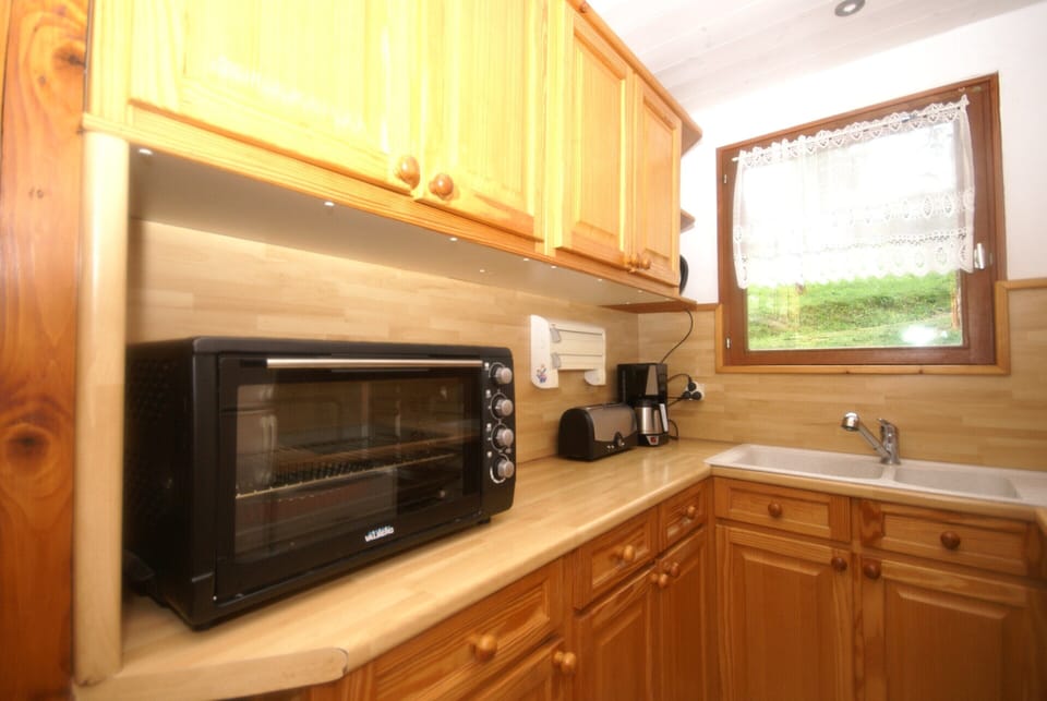 Chalet | Private kitchen | Highchair
