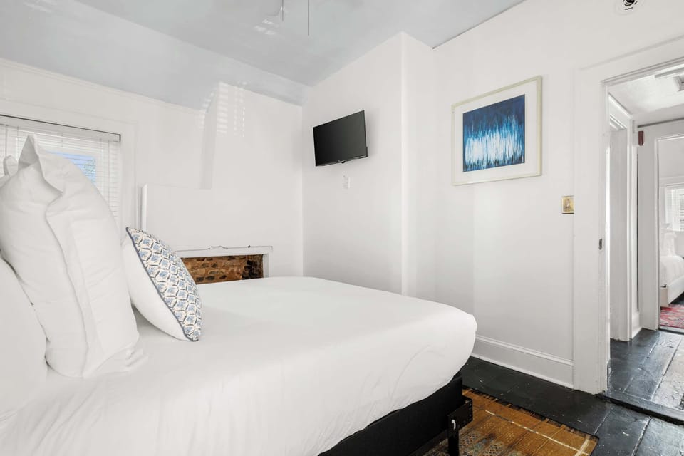 Bedroom #2: Queen Bed + TV