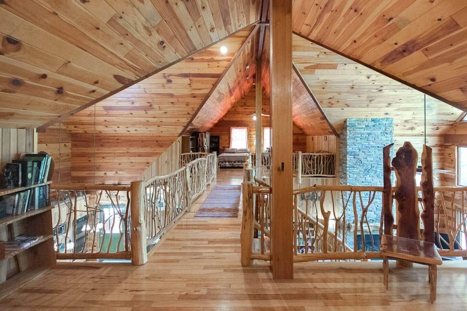 Catwalk between lofts