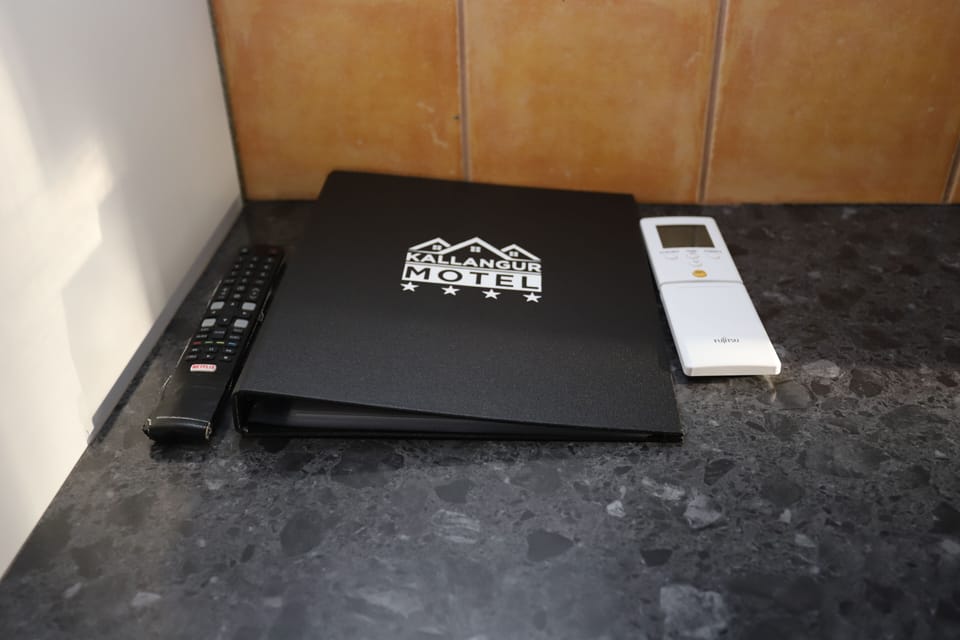 Twin Room (Not Pets Friendly) | Soundproofing, iron/ironing board, WiFi (free), individually furnished