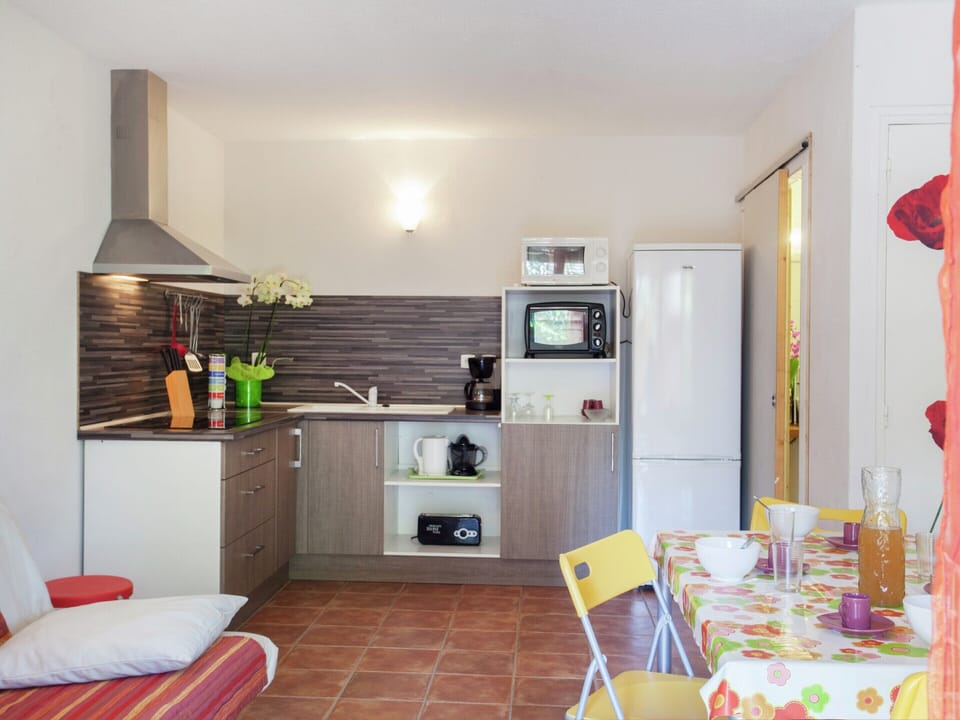 House | Private kitchen | Highchair